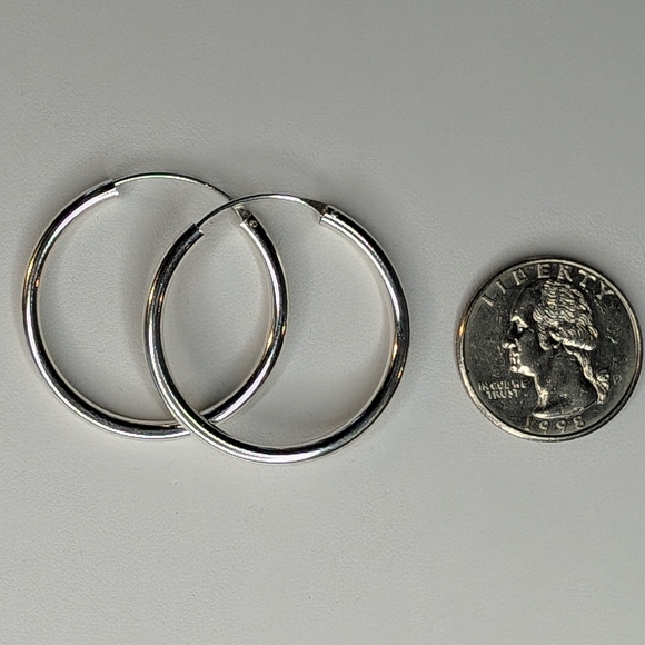 S925 Sterling Silver Platinum Rhodium Plated Hoops - Picture 5 of 5